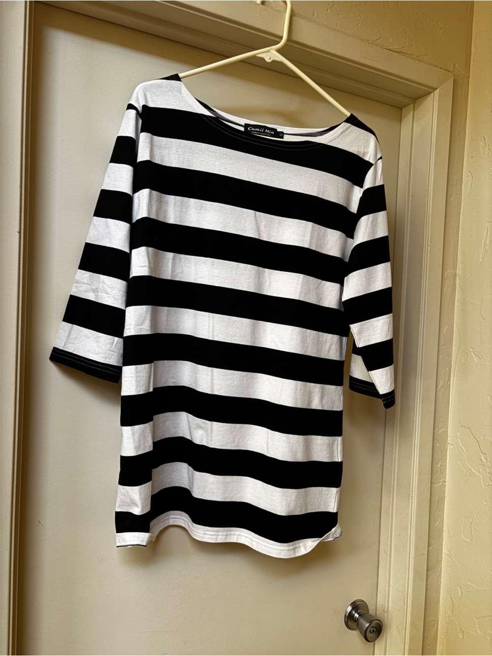 Camii Mia Women's Black and White Tunic - Camii Mia